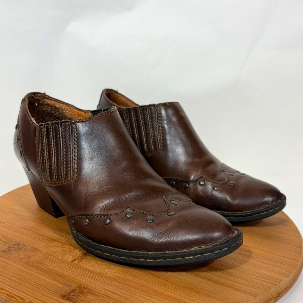 BORN Brown Leather Boots Southwestern Cowboy Ankle Mules Studded 8.5 40
